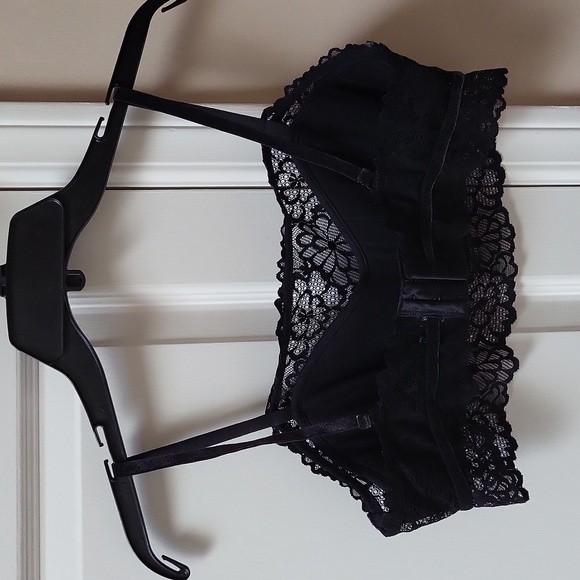 NWOT Black AERIE Lacey Bralette! Size Large! - Picture 3 of 9